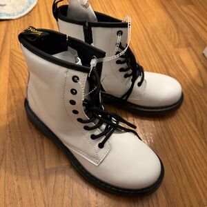 Dr Martens